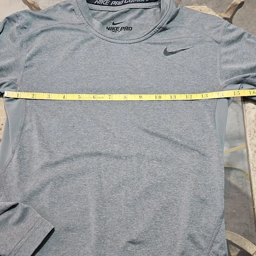 Nike Women's Pro Combat Gray Long Sleeve Top Size Small
